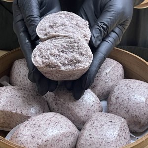 紫米　マントウ　4個